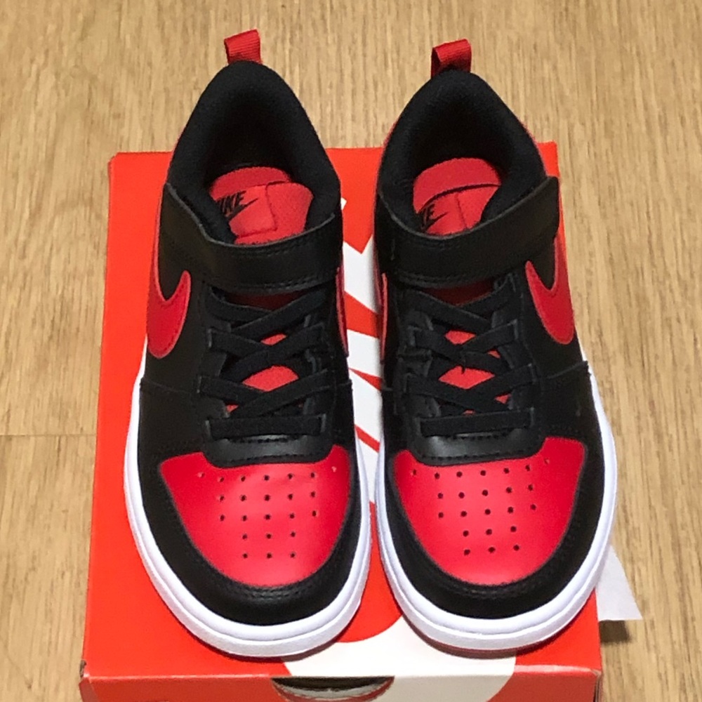 Nike Kids' Court Borough Low 2 Sneaker